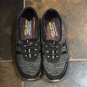 Skechers Women's Gray and Black Memory Foam Sneakers